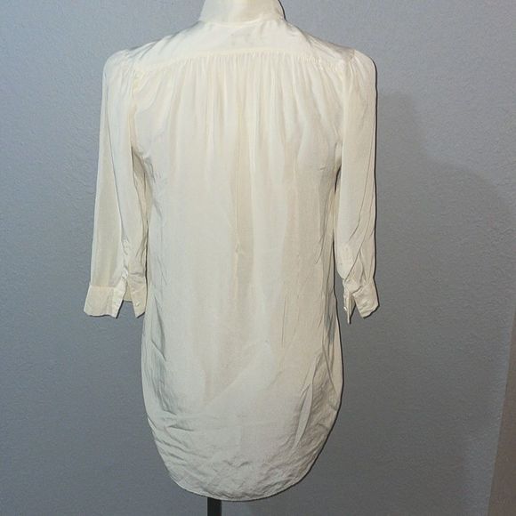 Wilfred Aritzia Women’s Silk Popover Long Blouse Tunic Top size XXS Ivory - Picture 11 of 11